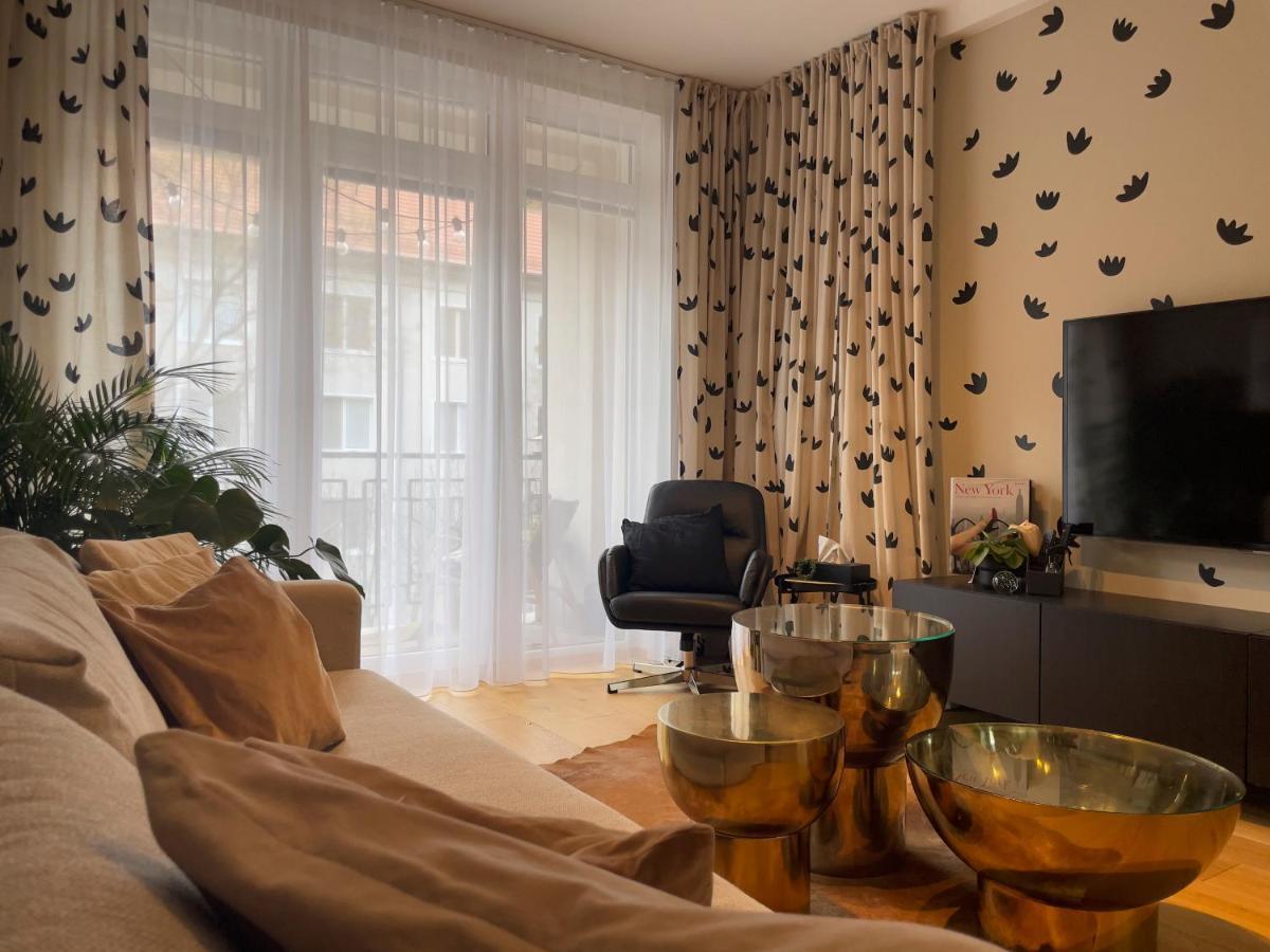 Sweet Home By Zoom Apartments Братислава Екстериор снимка