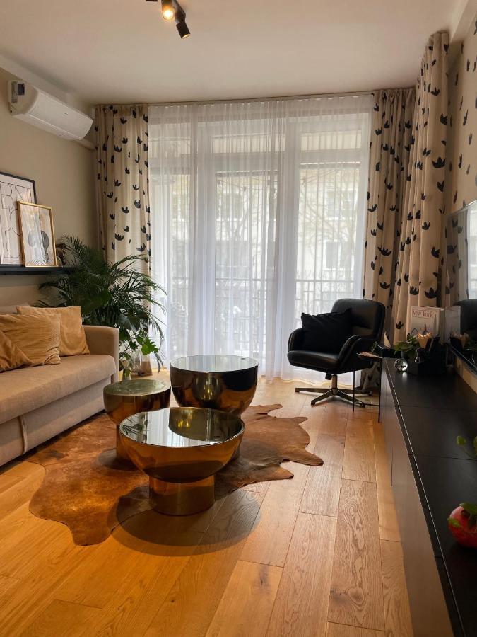 Sweet Home By Zoom Apartments Братислава Екстериор снимка